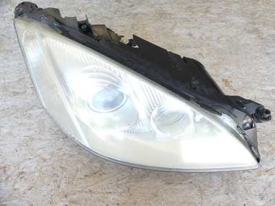 Mercedes Headlight Bi Xenon w/ Active Curvelight Broken Tab, Right A2218207261 W221 07-09 S550 S Class2